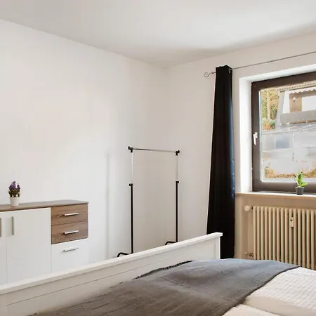 Weinberg Apartman *